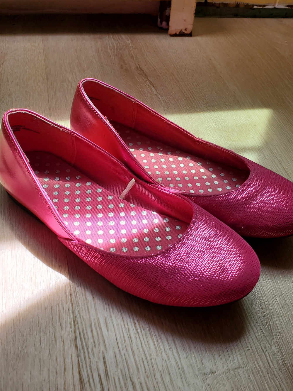 Girl's Sparkly Pink Ballet Flats
